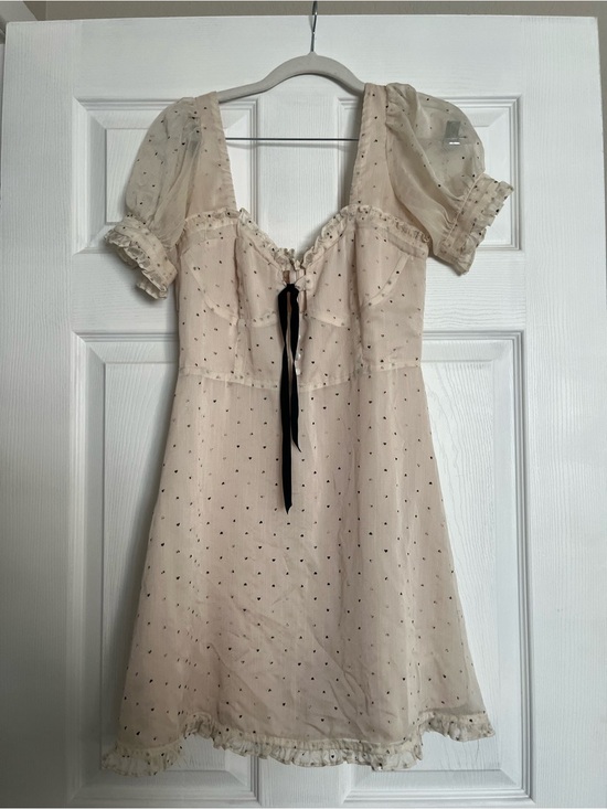 2 bellas Dresses & Skirts - Romantic Cream Puff-Sleeve Mini Dress with Black Tie Detail